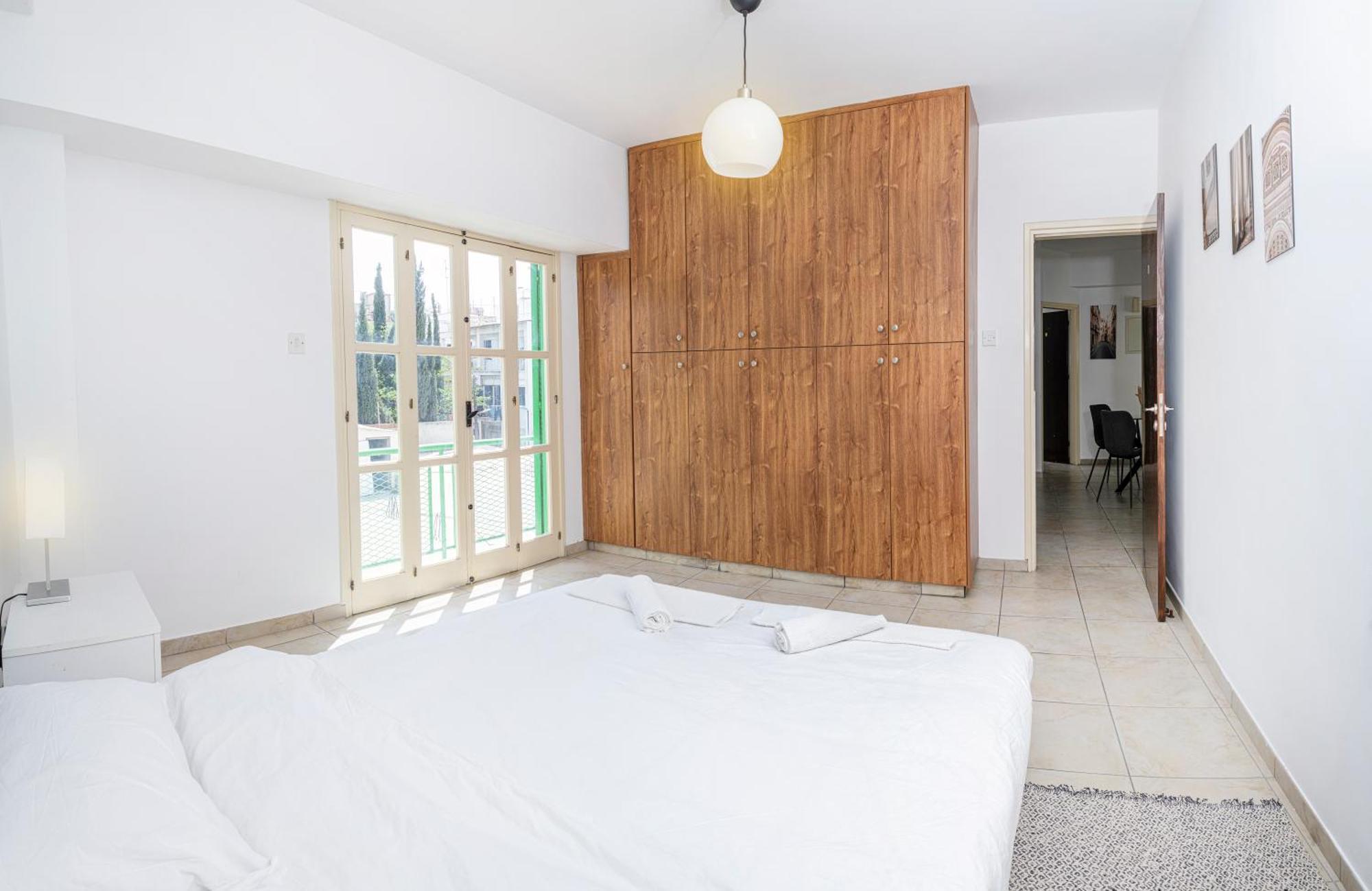 Private Room In Shared Flat Nikosia Exterior foto