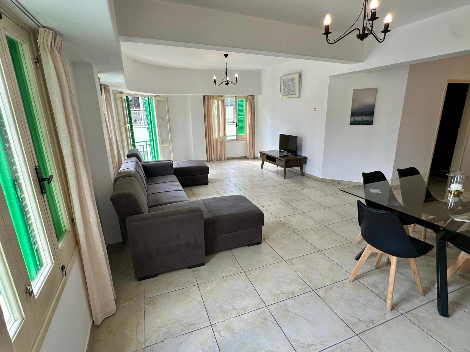 Private Room In Shared Flat Nikosia Exterior foto