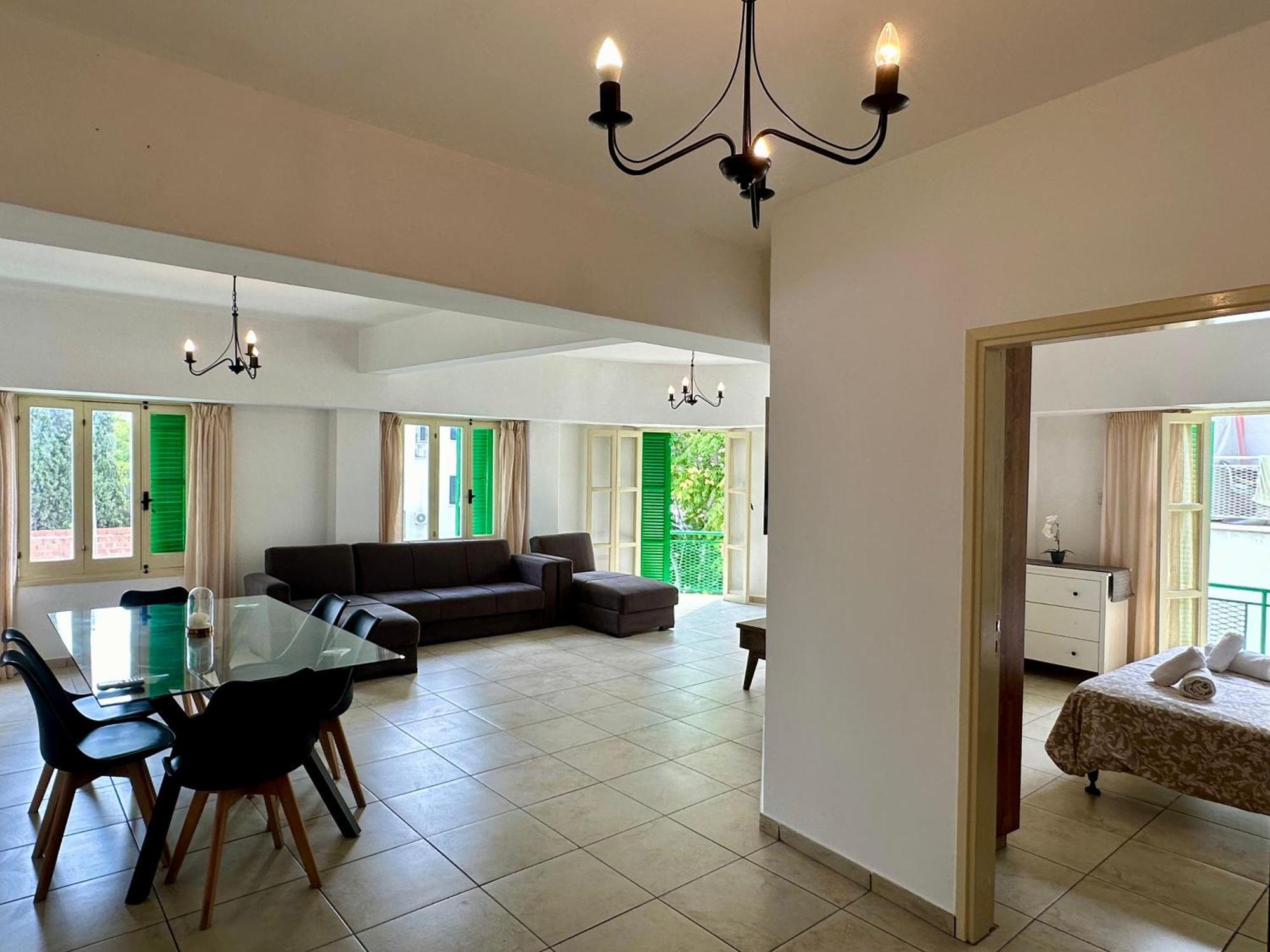 Private Room In Shared Flat Nikosia Exterior foto
